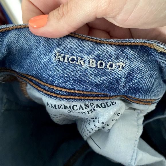 American Eagle Y2K Medium Wash Flare Mid-Rise StretchX Kickboot Denim Jeans - Picture 7 of 7